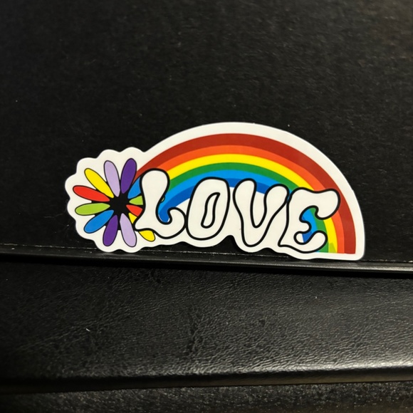 RAINBOW LOVE STICKER - Picture 1 of 1
